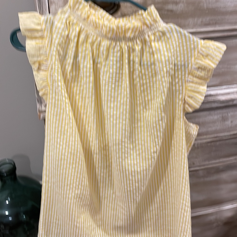 Boutique yellow top